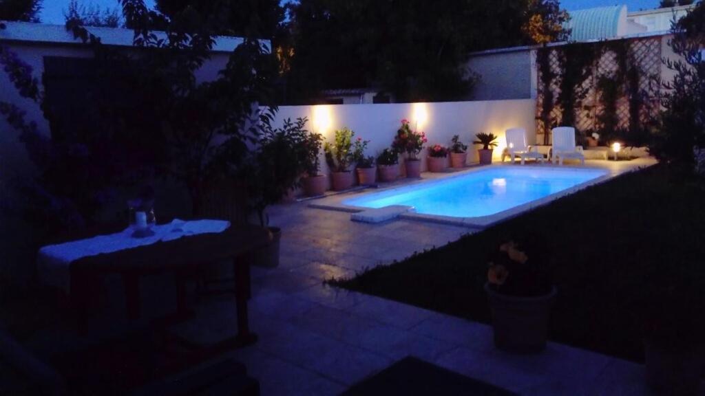 L'Hibiscus Chambre D'Hote Avignon Bagian luar foto